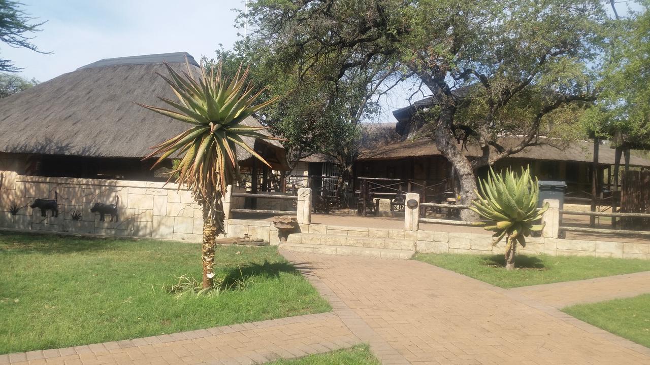 Kaya Inkuni Game Lodge Rustenburg Exterior photo